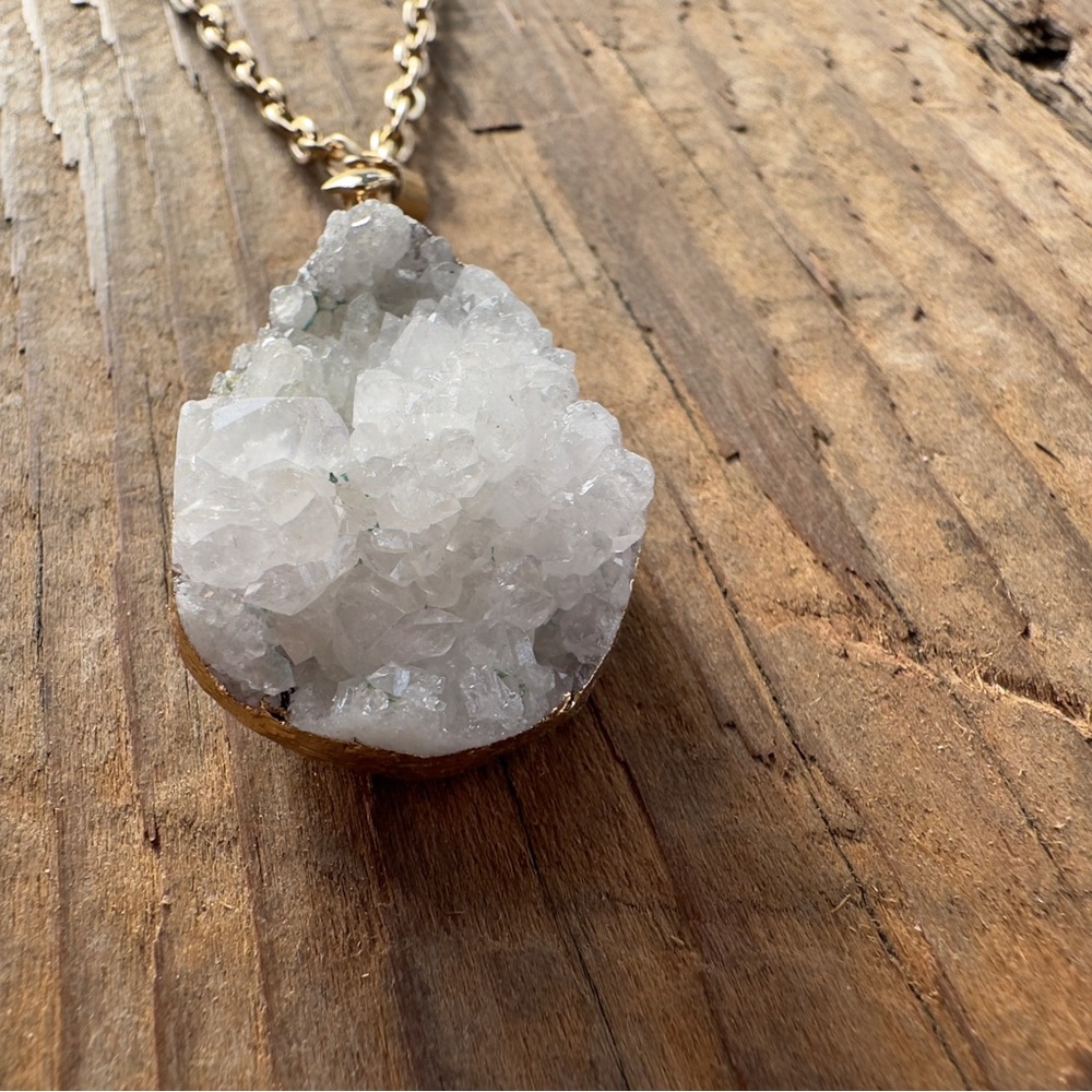 NEW ♡ DRUZY NATURAL GEODE NECKLACE - Picture 3 of 6